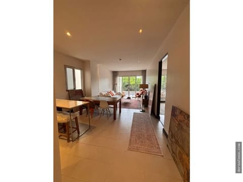 APARTAMENTO RENTANDO DE 1 HABITACION POR MULTICENTRO LA PACO ESCAZU