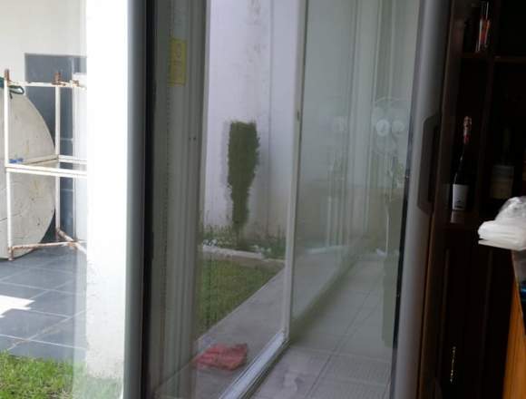 VR17 Refrigerador para negocio