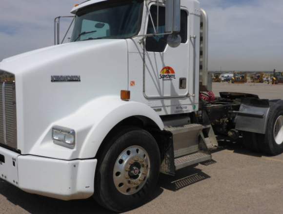 Tracto Camion Kenworth T800 en Nuevo Laredo (Municipio)