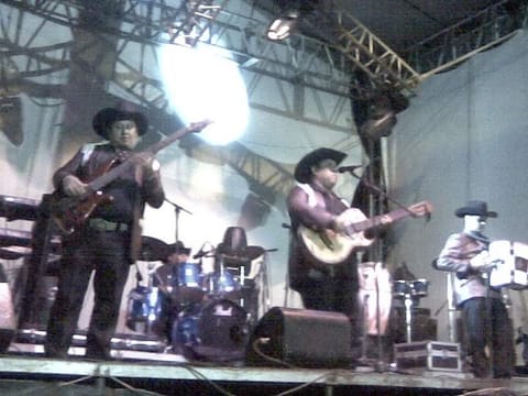 Grupo Norteño para fiestas economico en Ecatepec de Morelos (Municipio)