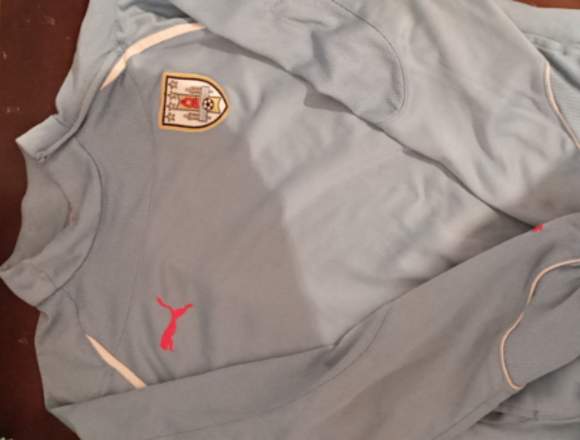 Buzo entrenamiento Uruguay en Montevideo (Localidad)