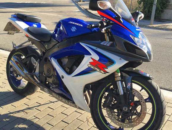 2012 Suzuki Gstx superbike en Autónomo Atures (Municipio)
