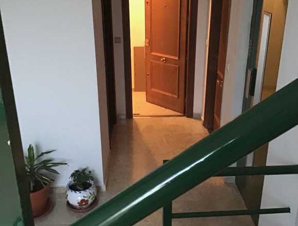 Piso de una habitación en Bellavista (Sevilla) en Sevilla (Municipio)