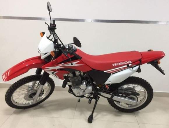 vendo permuto honda tornado 2018 impec 2994766911 en Río Negro (Localidad)