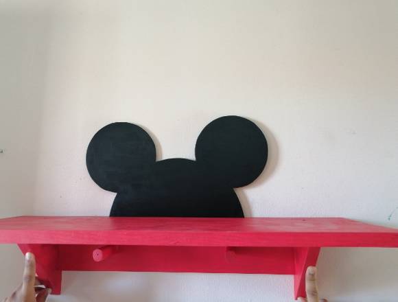 Repisas para decorar cuartos de bebe