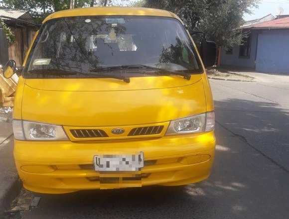 Vendo furgon kia besta en Santiago (Comuna)