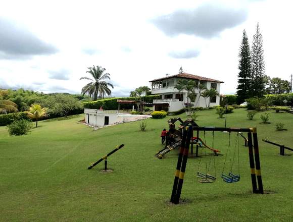 Hermosa finca para alojamiento de grupos grandes en Pereira (Municipio)