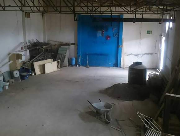 Vendo Bodega con oficinas SAN PEDRO XALPA