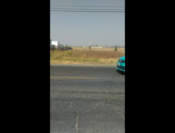 SE VENDE TERENO SOBRE CARETERA CHALCO COCOTITLAN