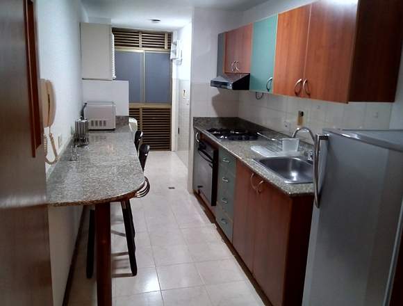 APARTAMENTO AMOBLADO PARA ARRENDAR EN EL POBLADO