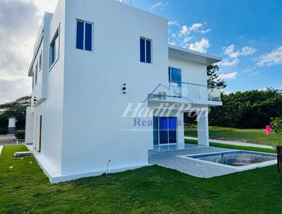 CASA EN VENTA DE DOS NIVELES