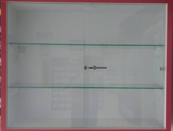 Vitrina de pared en MDF con vidrio y llave en Tuluá (Municipio)