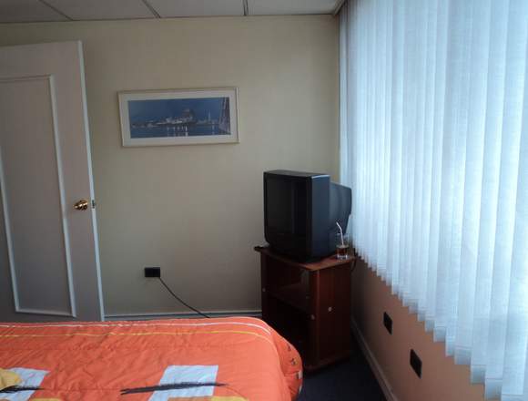 RENTO COMFORTABLE HABITACION en Quito (Cantón) – Foto 2 de 2