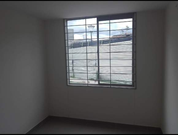 Apartamento con excelentes acabados y patio