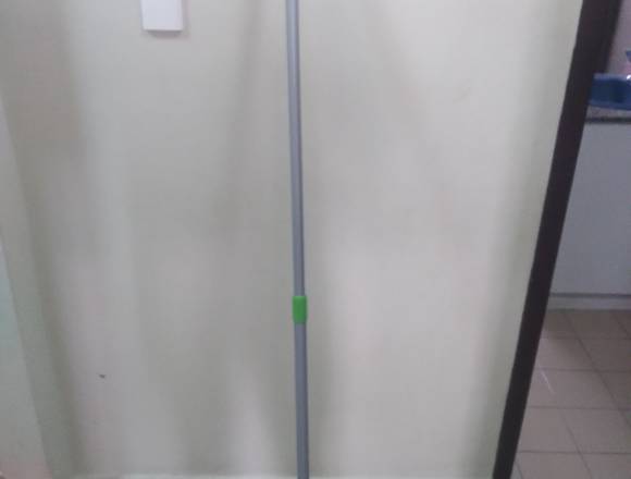 LIMPIAVIDRIOS SCOTCH BRITE EXTENSIBLE A 1.50 M en Guayaquil (Cantón)