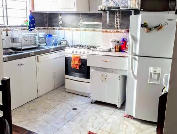 Hermosa Habitación bien Ubicada Q en Quito (Cantón)