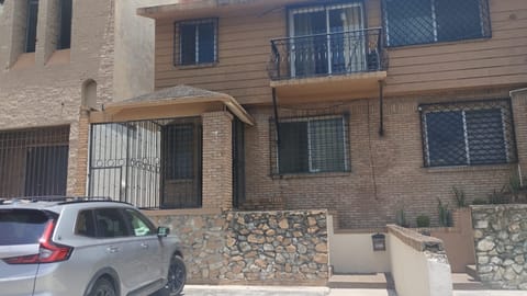 Casa en Renta Contry Sol en Guadalupe (Municipio)