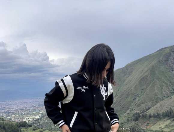 Ropa CON ETIQUETA nueva para mujer marca JENNYFER en Santa Cruz (Localidad)