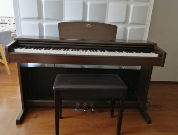 Piano Digital Yamaha Ydp 140 Arius Serie en Bogotá, D.C. (Municipio)