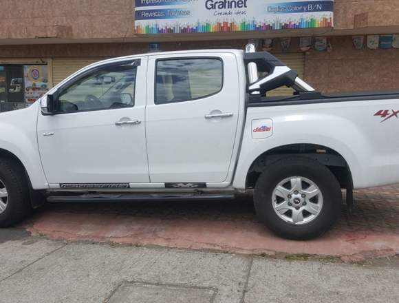 VENDO FLAMANTE CERO CHOQUES TODA PRUEVA en Ambato (Cantón)