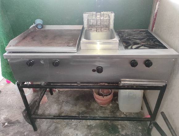 Vendo estufa multifuncional en San Miguelito (Distrito)