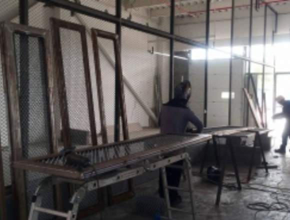 FABRICANTES DE PUERTAS SECCIONALES en Santa Marta (Municipio)