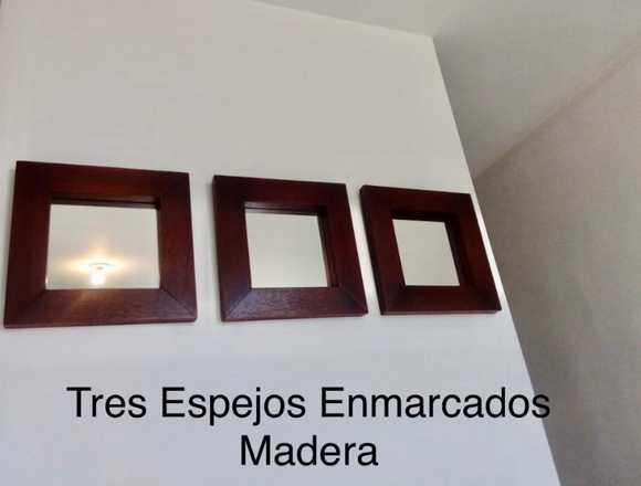 TRES ESPEJOS DE MADERA en Santiago de Cali (Municipio)