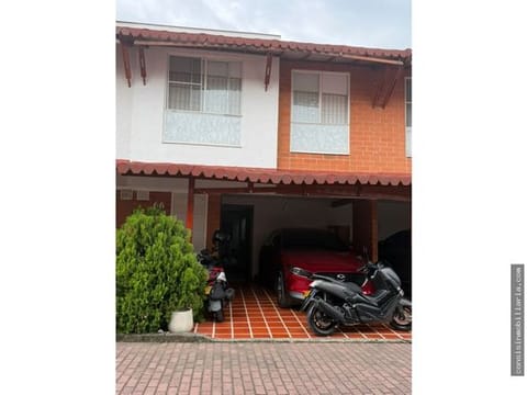 Casa en Venta | Alegra Jamundí | 84 m² | 1 Parqueadero | Remodelada