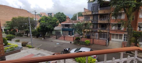 APARTAMENTO EN RENTA EL DORADO ENVIGADO en Envigado (Municipio)