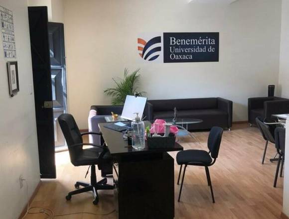 PRECIOSA CASA EN RENTA PARA OFICINAS