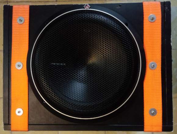 Bajo Rockford Fosgate Power Punch P2 en Panamá (Distrito)