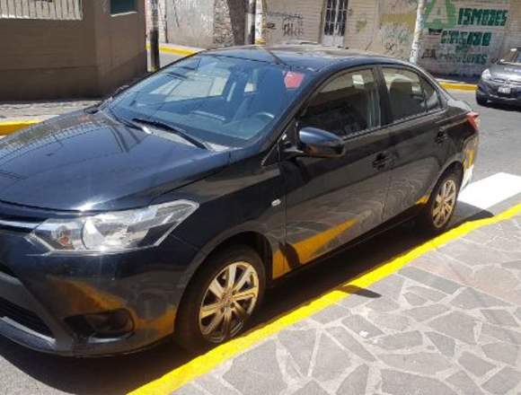 Auto TOYOTA YARIS 2016