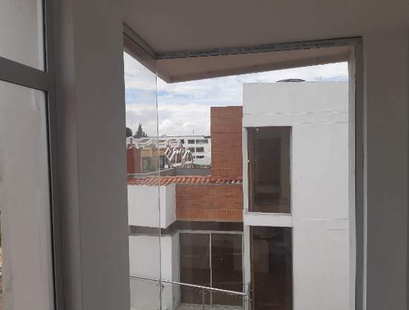 A ESTRENAR CASA TENJO SE VENDE
