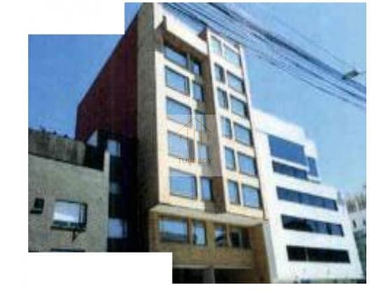 Oficina 205 - Torre del Lago Calle 82 #18-24, Bogotá