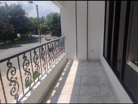Se Vende Casa en El ingenio II, Cali,