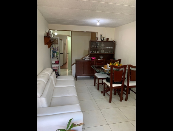 Se Vende Casa, Barrio Primero de Mayo, Cali,