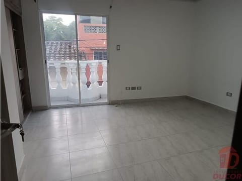 Se arrienda apartaestudio en el Salesiano, Tuluá