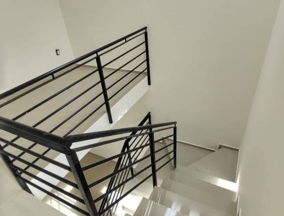 Casa completamente nueva cerca de Av. Guadalupe