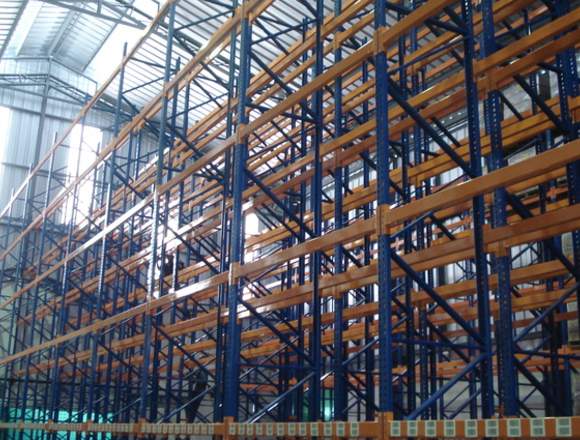 PERCHAS METALICAS PARA BODEGAS, ESTANTERIAS en Pichincha (Cantón)