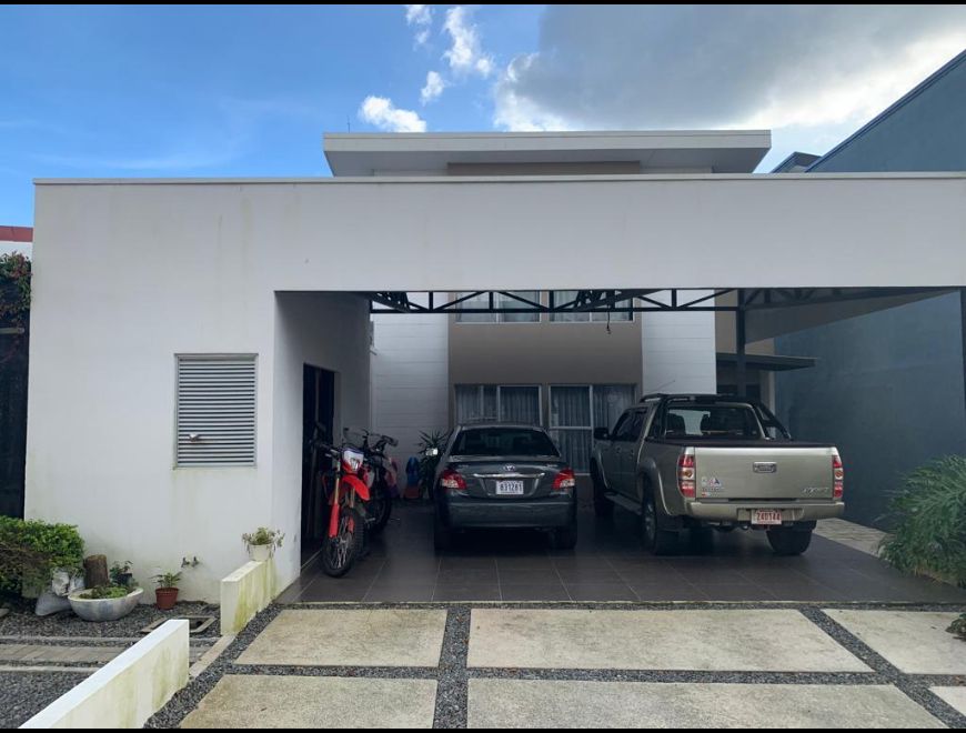 Casa en Venta en La Unión, Cartago.