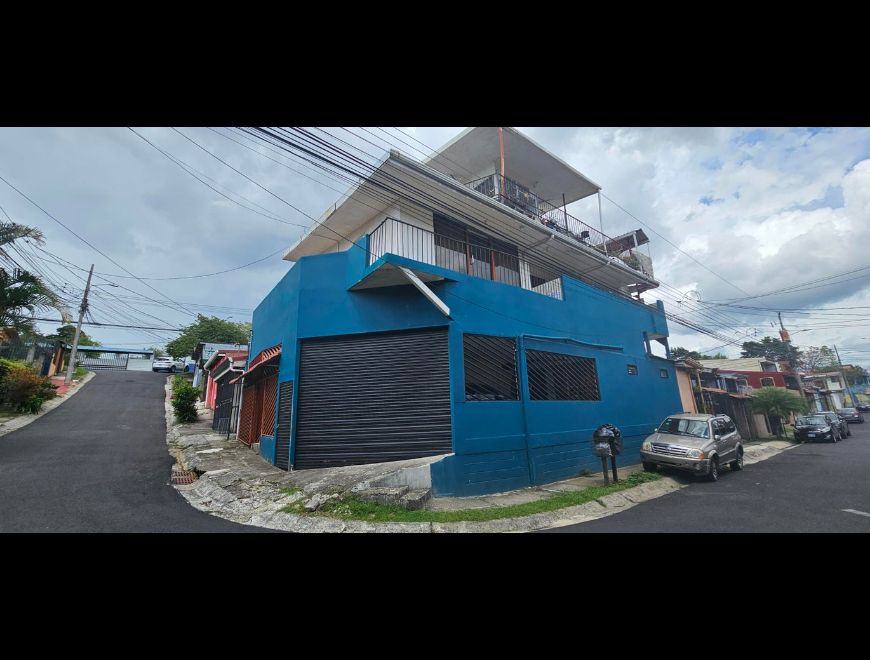 Venta de Edificio en Montes de Oca, San José.