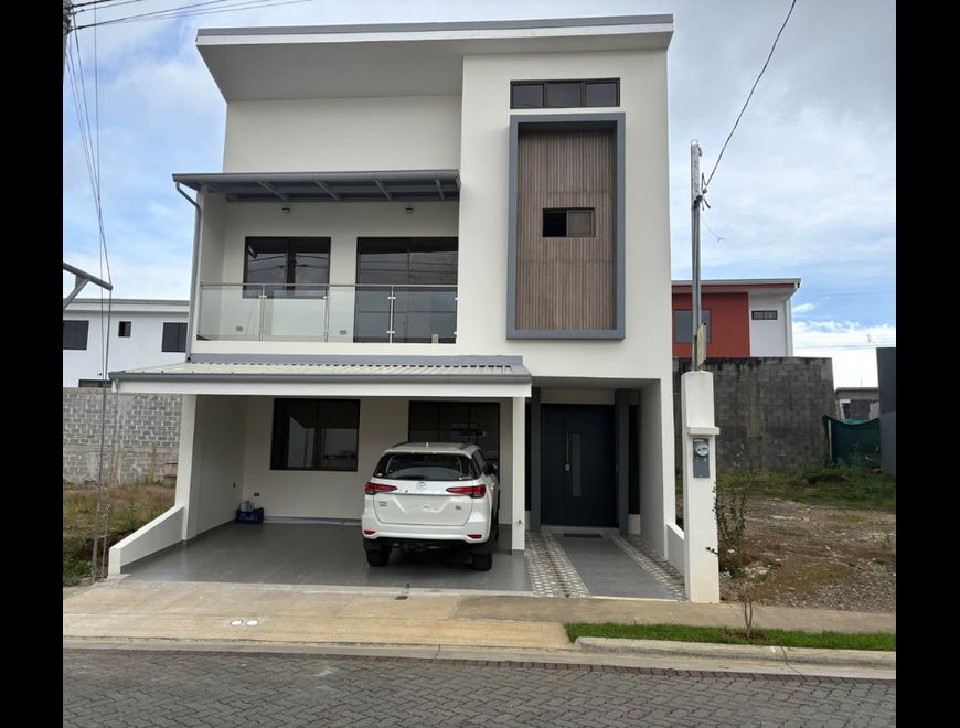 Venta de Casa en La Unión, Cartago.