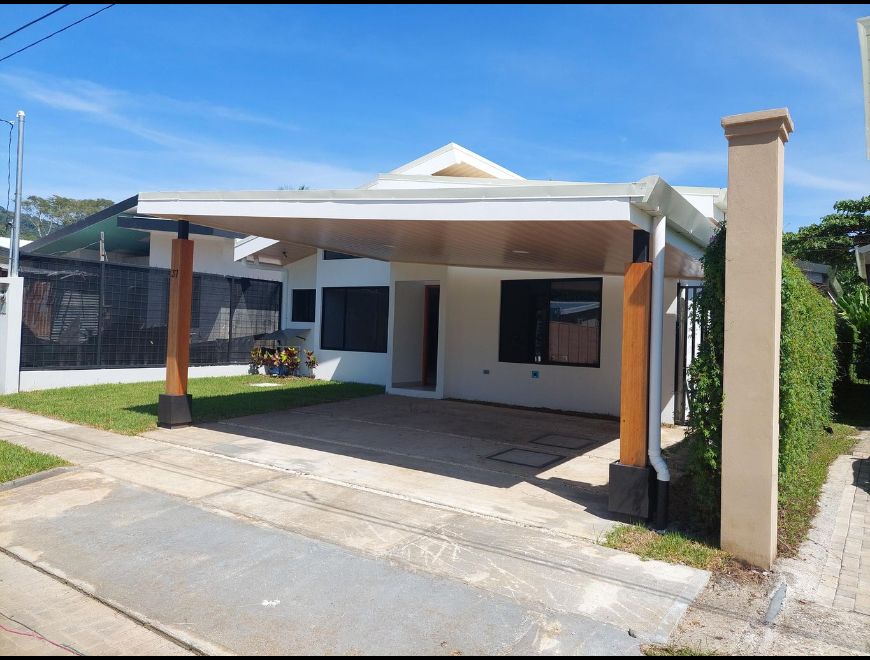 Venta de Casa en Garabito, Puntarenas.