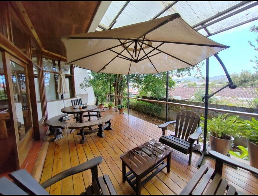 Venta de Casa en Sanchez de Curridabat.