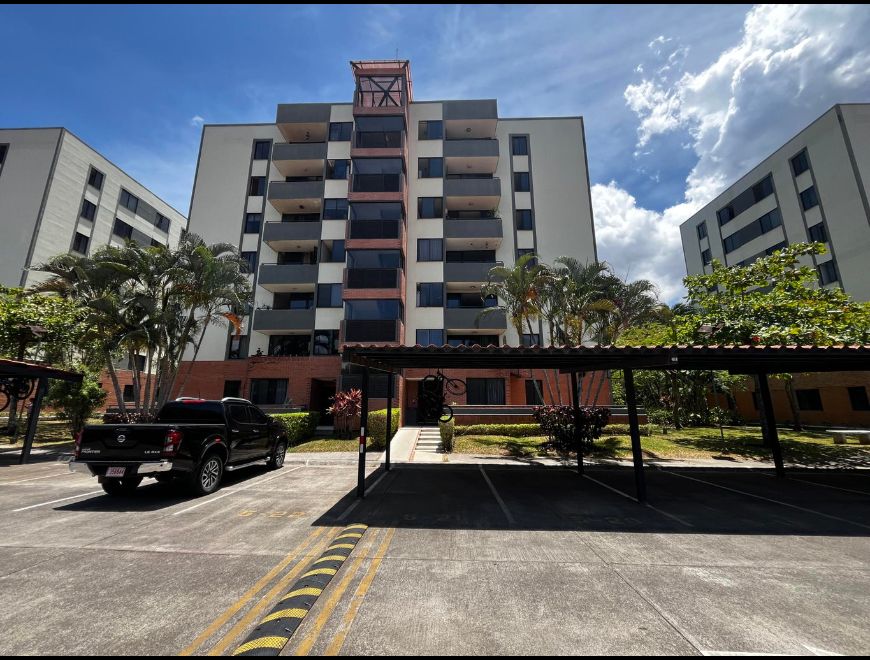 Venta de Apartamento en San Rafael de Alajuela.