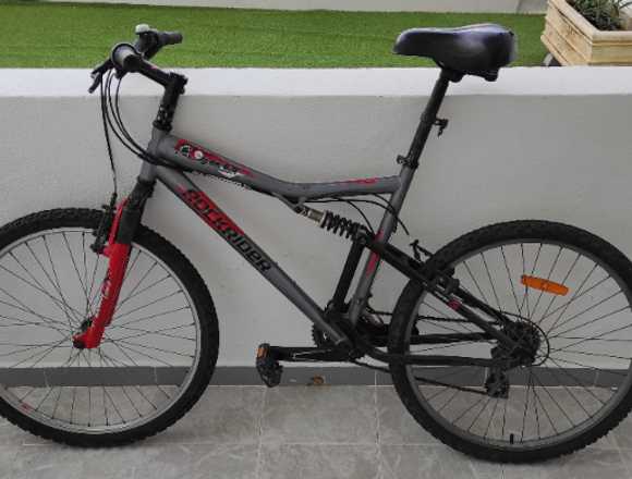 Bicicleta de montaña 26" Rockrider en Calvià (Municipio)