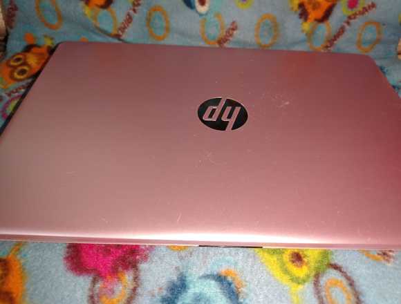 Laptop HP en muy buen estado en Panamá (Distrito)