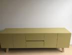 Mueble de piso verde en Panamá (Distrito)