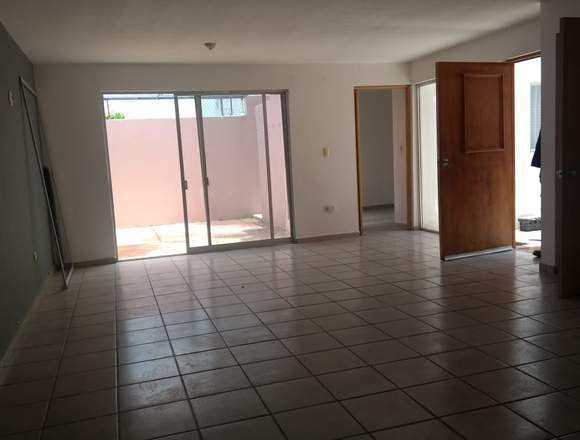 RESIDENCIA AL NORTE. RENTA EN COTO