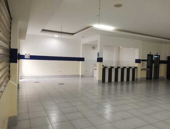 Se alquila amplió local comercial en Durán en Durán (Cantón)